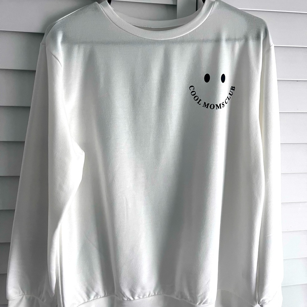 Cool moms club tee
